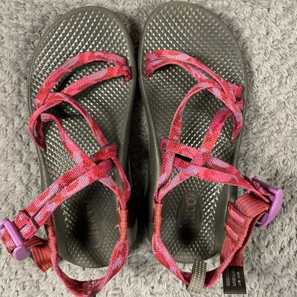 Chaco‎ Kids ZX/1 Ecotread Sweeping Fuschia Strappy Hiking Sandals Size 3